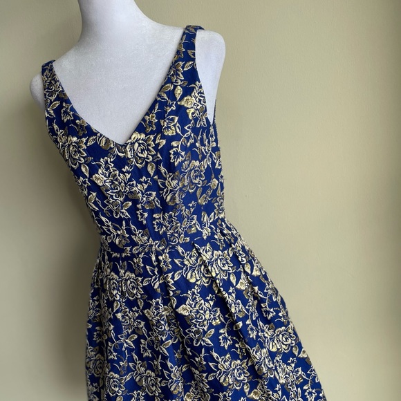 RARE KARA & SLOANE for NORDSTROM - DEEP V NECK & BACK, BACK ZIP, XS, BLUE/GOLD - Picture 6 of 17